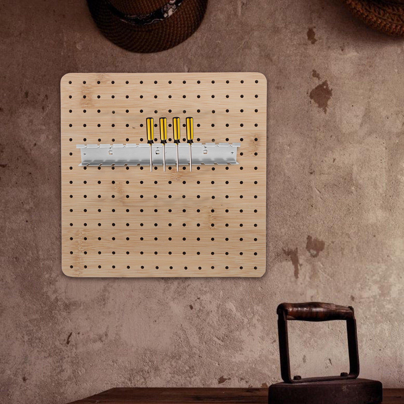 Ganci per pannelli forati ad a - Workshop Tools Storage recensione e prezzo